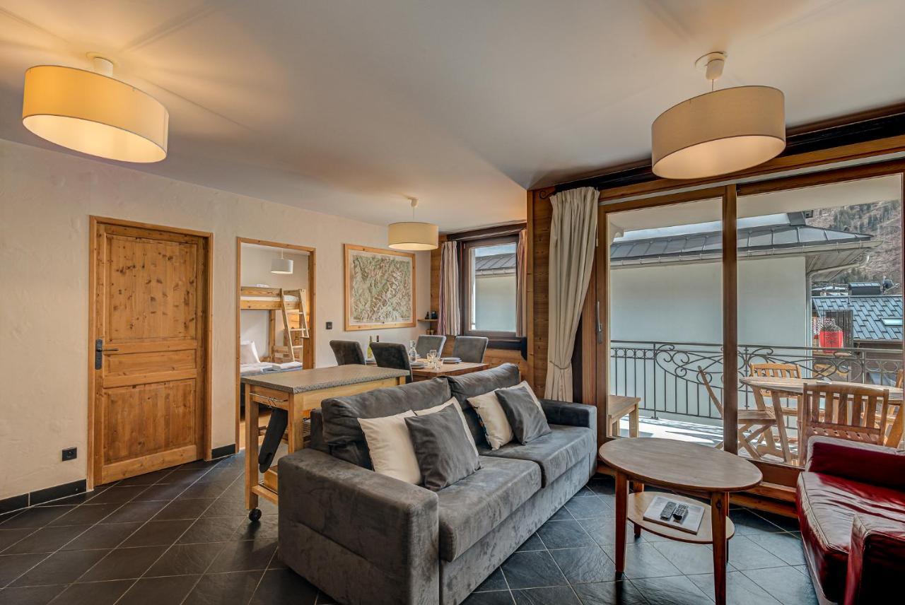 Apartment Le Paradis 2 - Alpes Travel - Central Chamonix ภายนอก รูปภาพ