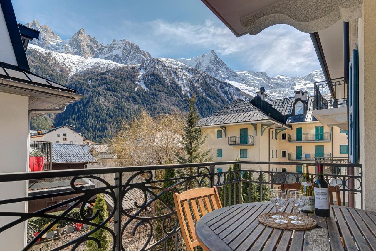 Apartment Le Paradis 2 - Alpes Travel - Central Chamonix ภายนอก รูปภาพ