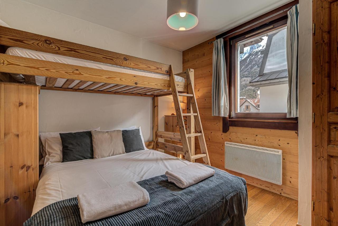Apartment Le Paradis 2 - Alpes Travel - Central Chamonix ภายนอก รูปภาพ