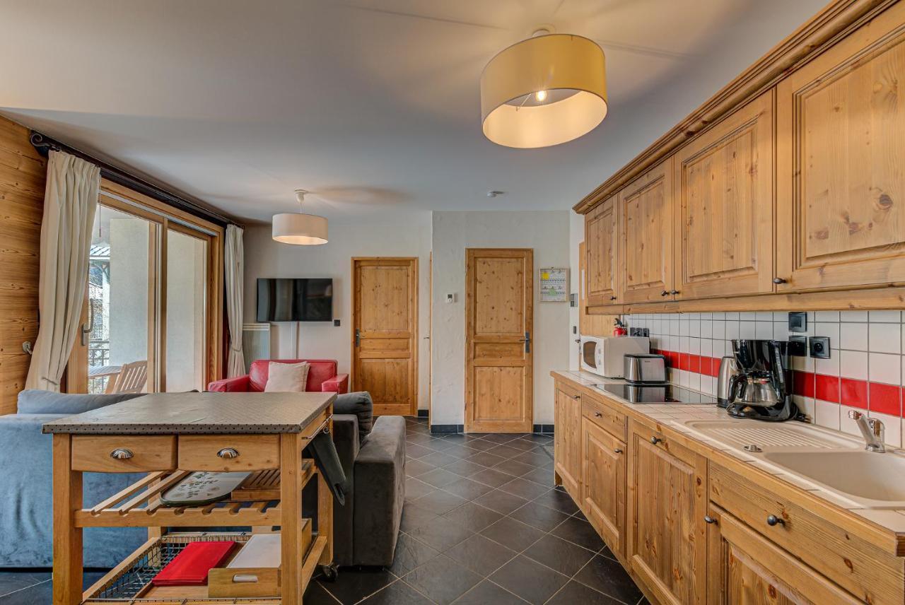 Apartment Le Paradis 2 - Alpes Travel - Central Chamonix ภายนอก รูปภาพ