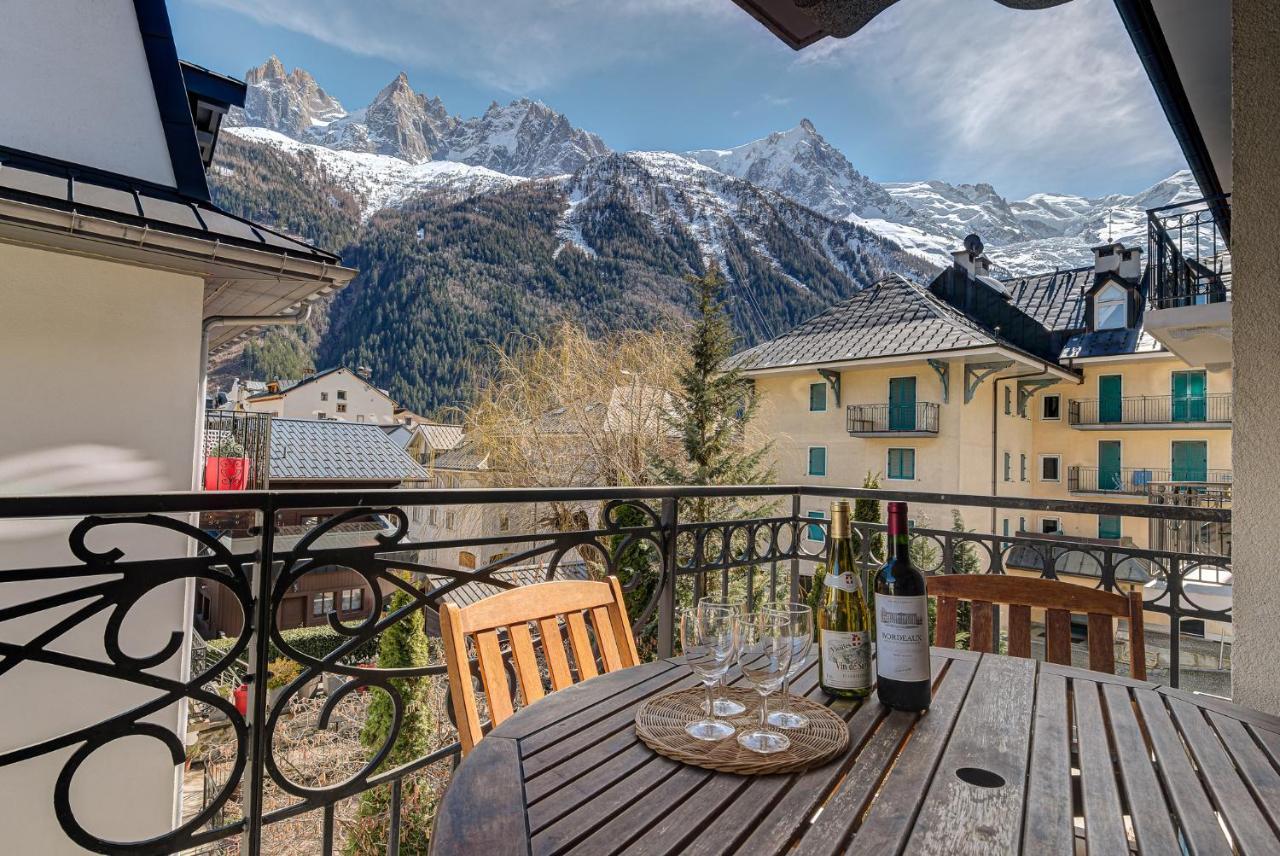 Apartment Le Paradis 2 - Alpes Travel - Central Chamonix ภายนอก รูปภาพ