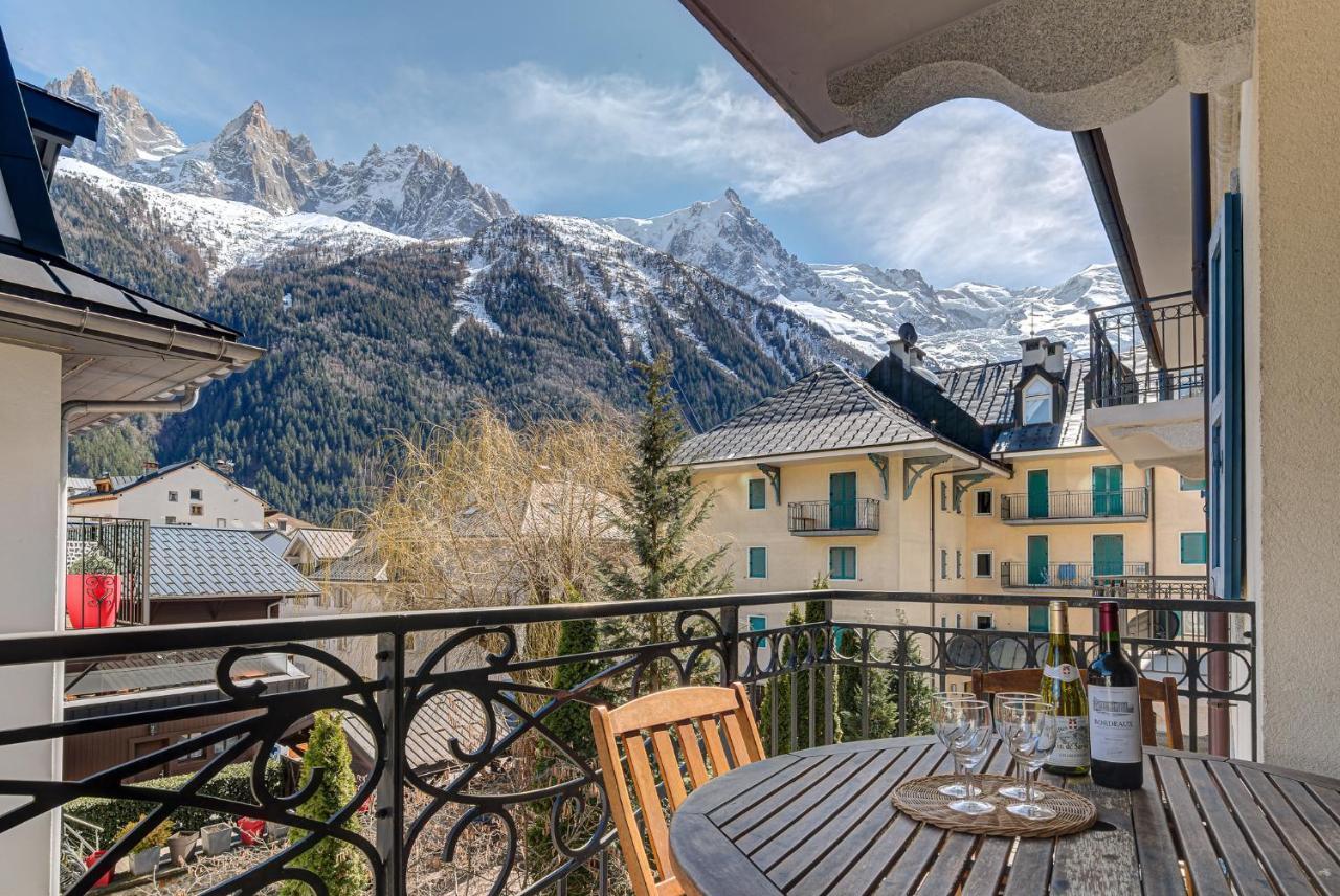 Apartment Le Paradis 2 - Alpes Travel - Central Chamonix ภายนอก รูปภาพ
